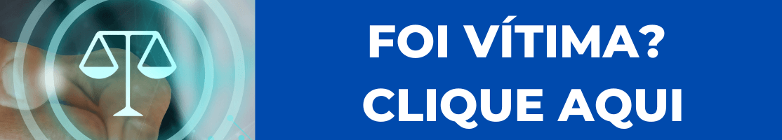 Stalking - banner azul com uma imagem do lado esquerdo com uma animação de uma balança e uma mão a tocando para clicar. Do lado direito, o texto: "foi vítima? Clique aqui!"